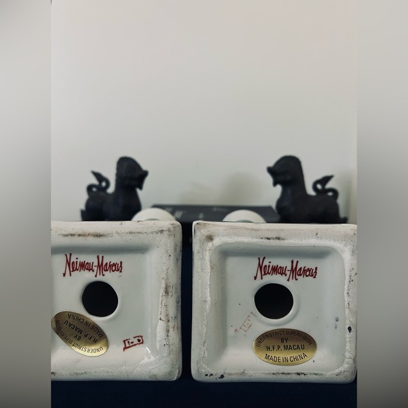 🛑SOLD🛑 A Pair of Vintage Neiman Marcus Candle Holders - Picture 6 of 6